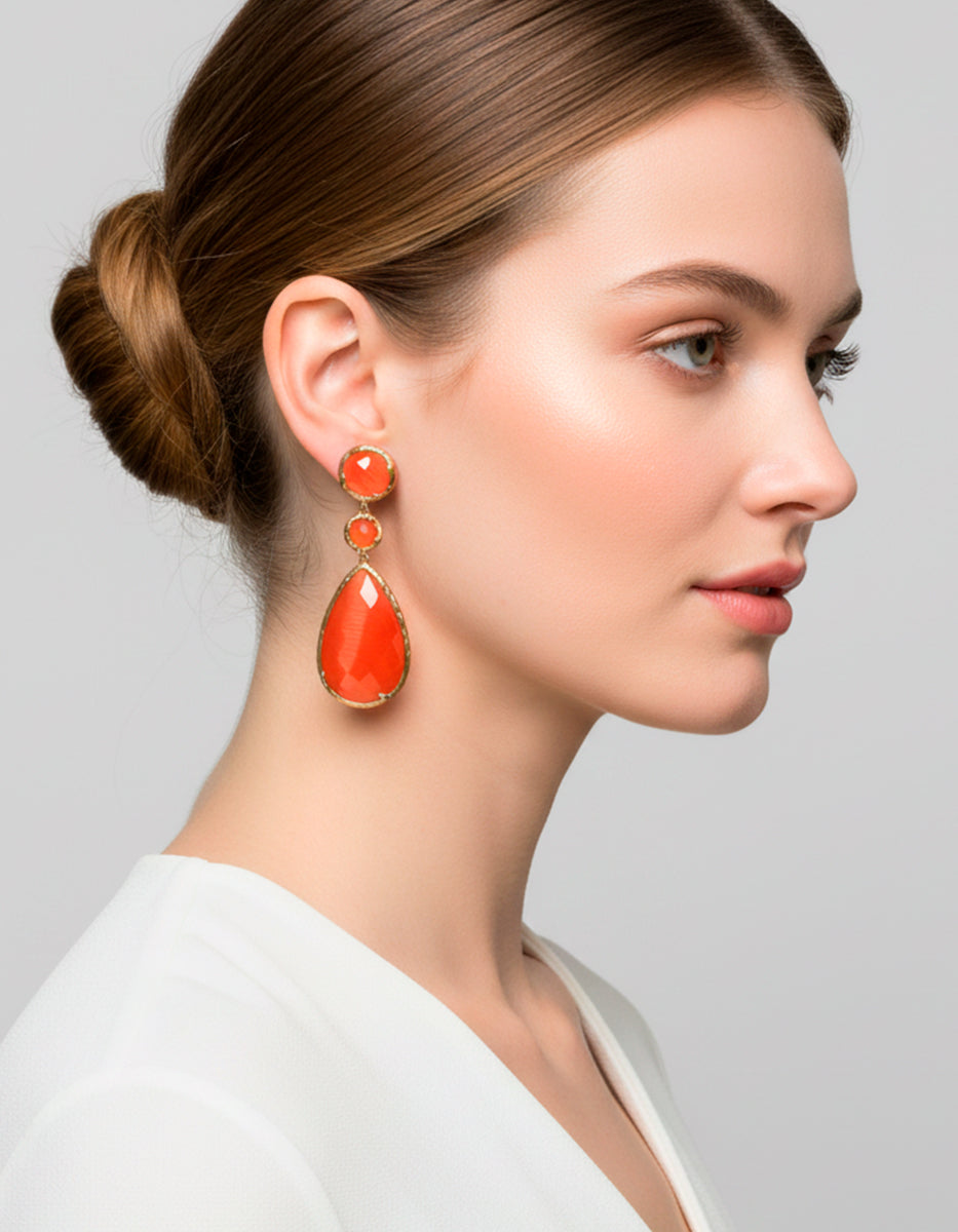 ⚡Ei Aretes en Bronce con Baño de Oro 22 kt Triple con Piedra Ojo de Gato en Tono Naranja Marquesa