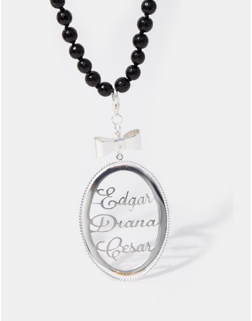 Dije medallón personalizado Beauty & Love