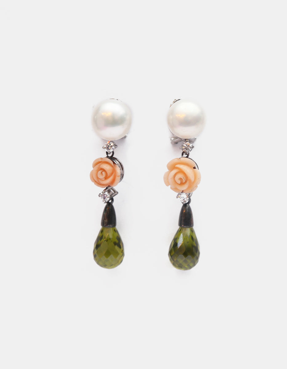 Aretes de plata .925 con perla mabe, topacios blancos corte brillante y peridot Marquesa
