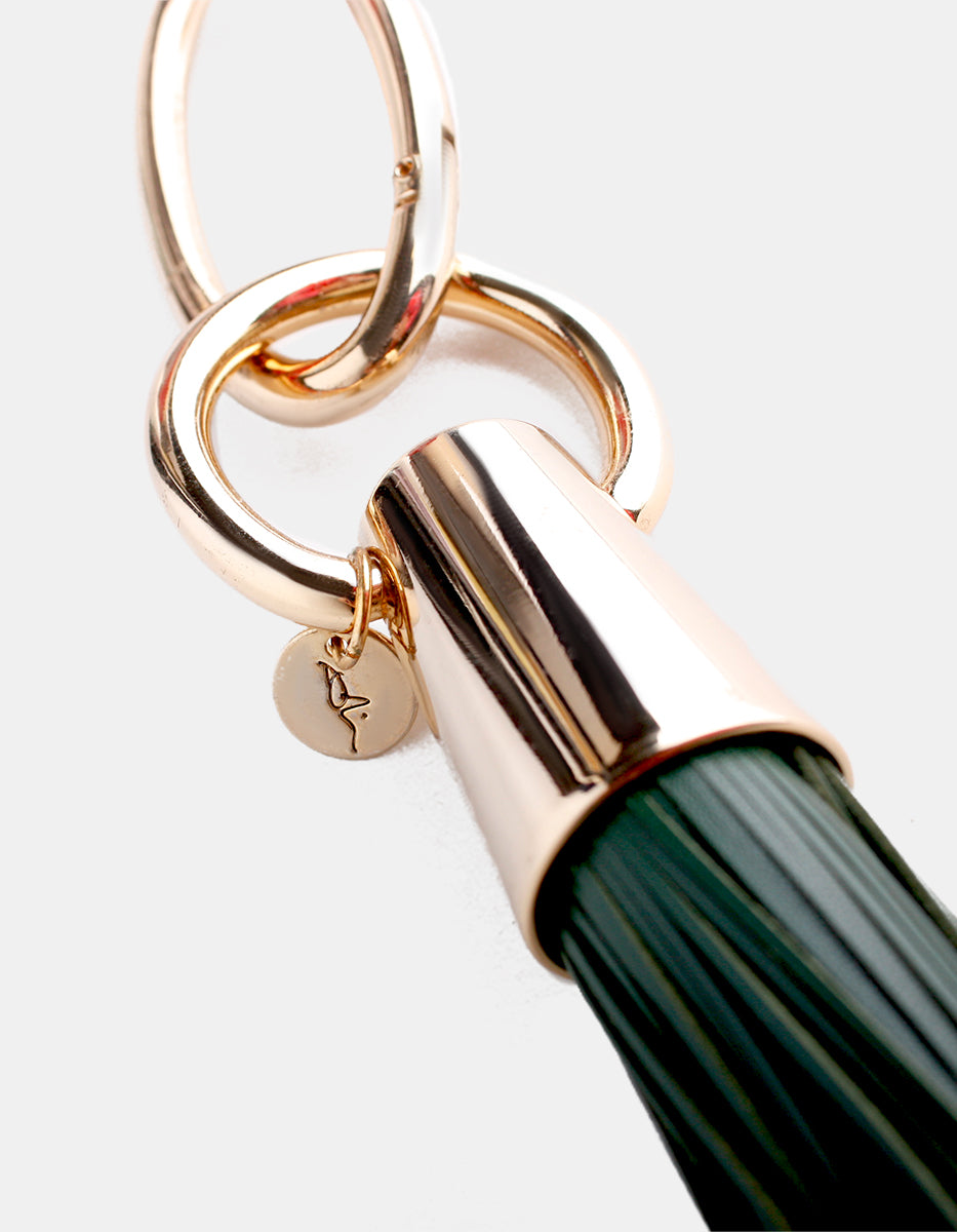 ⚡Ei Llavero de Bronce con Baño de Vermeil 22K y Diseño Verde Allegra