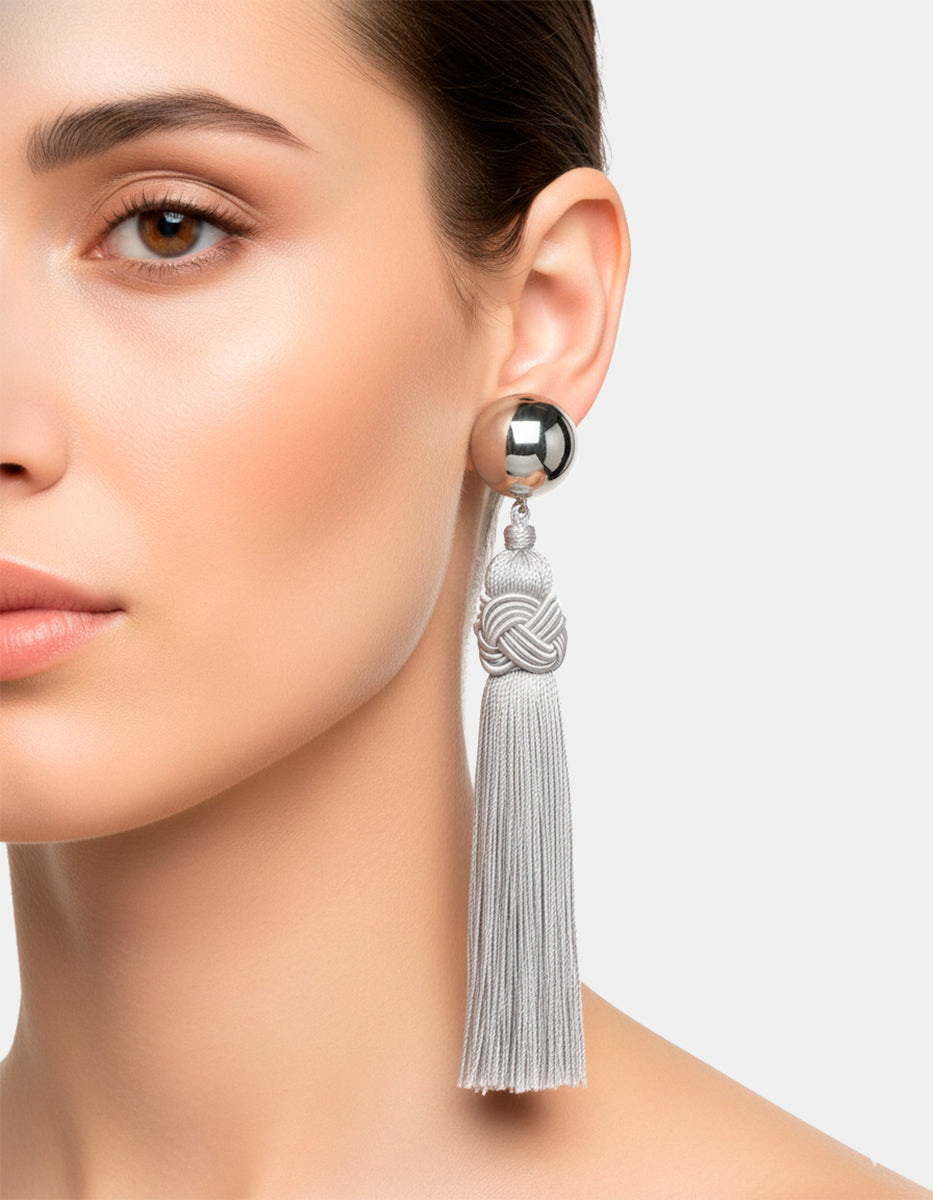 Aretes con pompones Esplendida