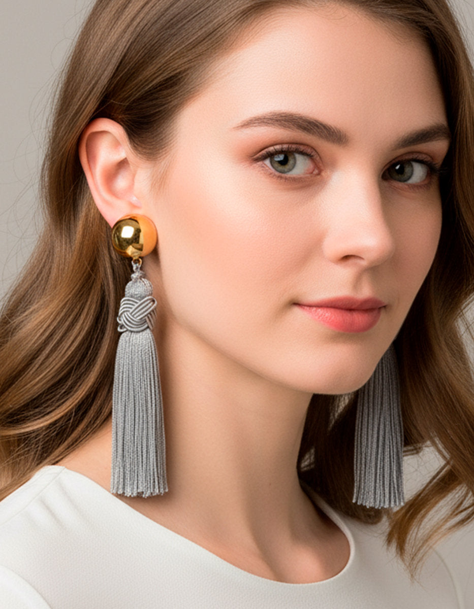 Aretes Cerezo Universe