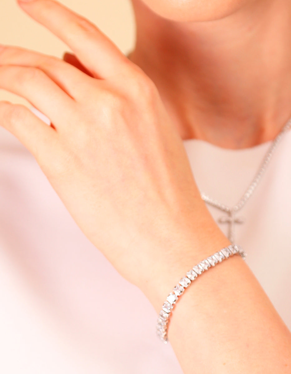 ⚡Ei Pulsera Riviere en Plata .925 con Baño de Rodio, Piedra Baguette y Topacios Blancos