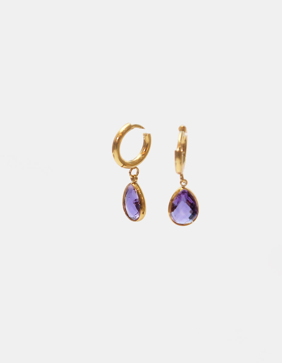 Arracada mini Gold-filled con amatista oval Love Story