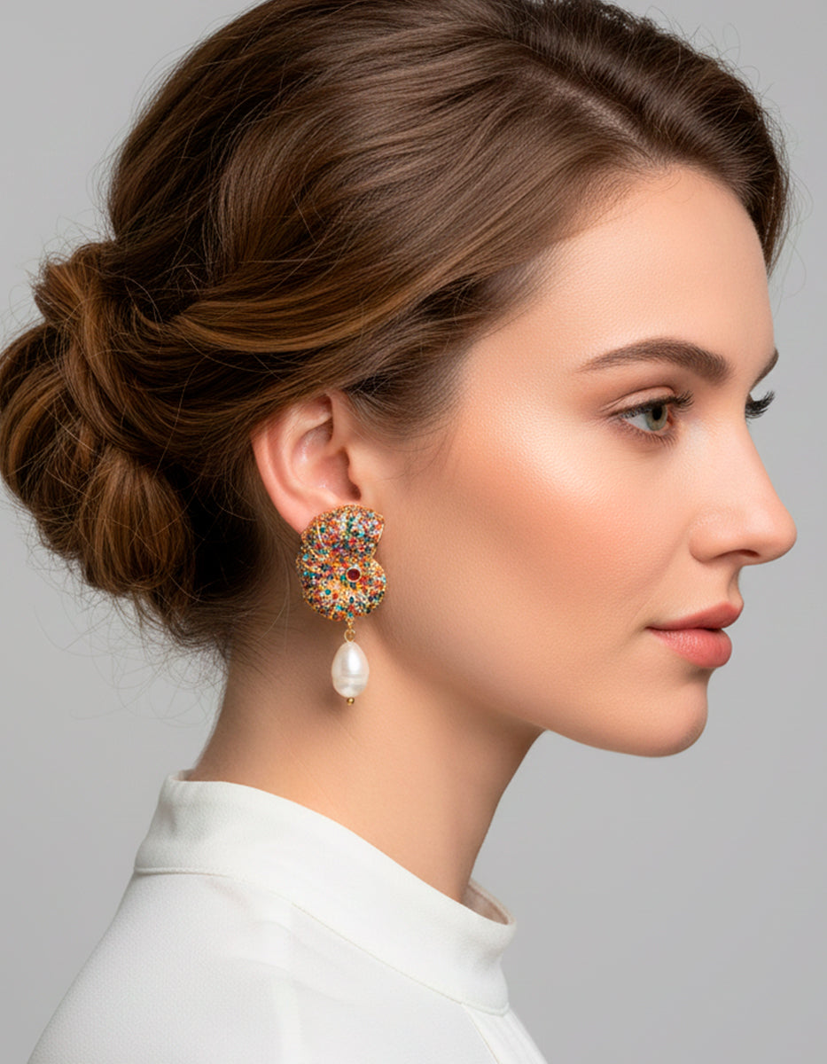 Aretes en Bronce con Baño de Oro 22 kt con Espinolita y Perla Cultivada Flashy Moments