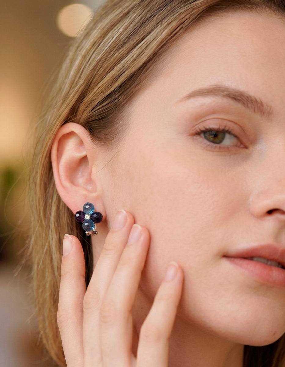 Aretes de plata .925 en forma de flor con amatista y cristal austriaco Marquesa