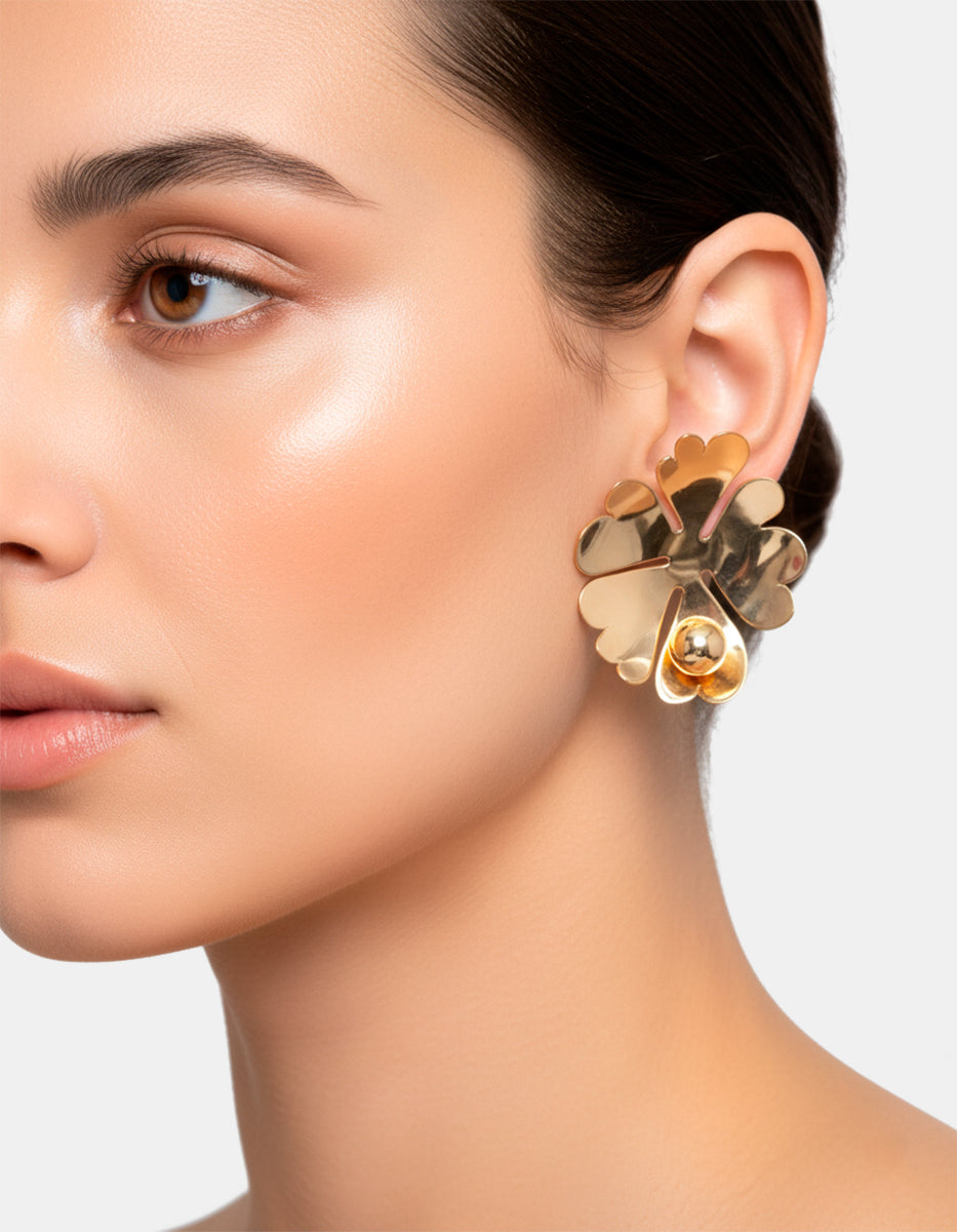 Aretes forma trébol Golden