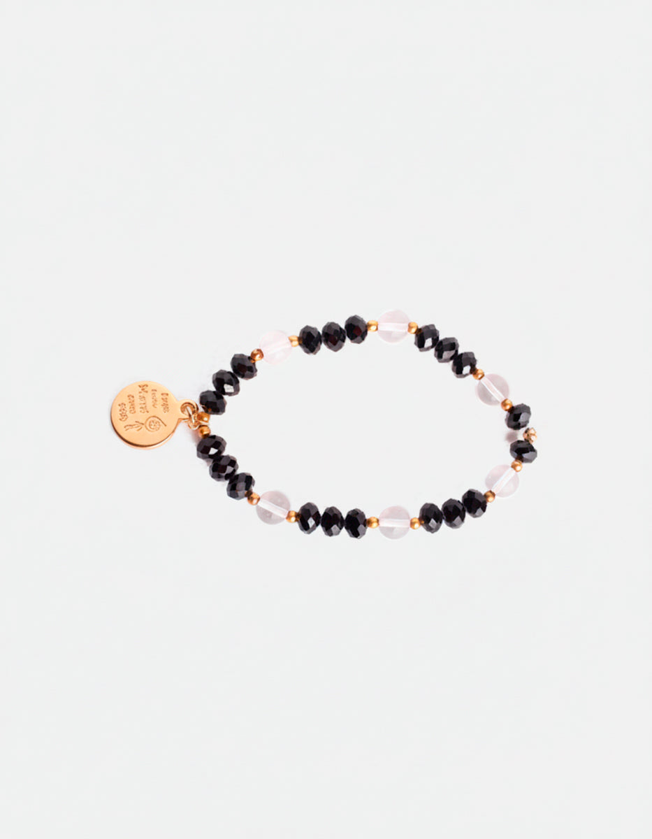 Pulsera de cristal austriaco con dije “Mamá” en bronce con baño de oro 22k