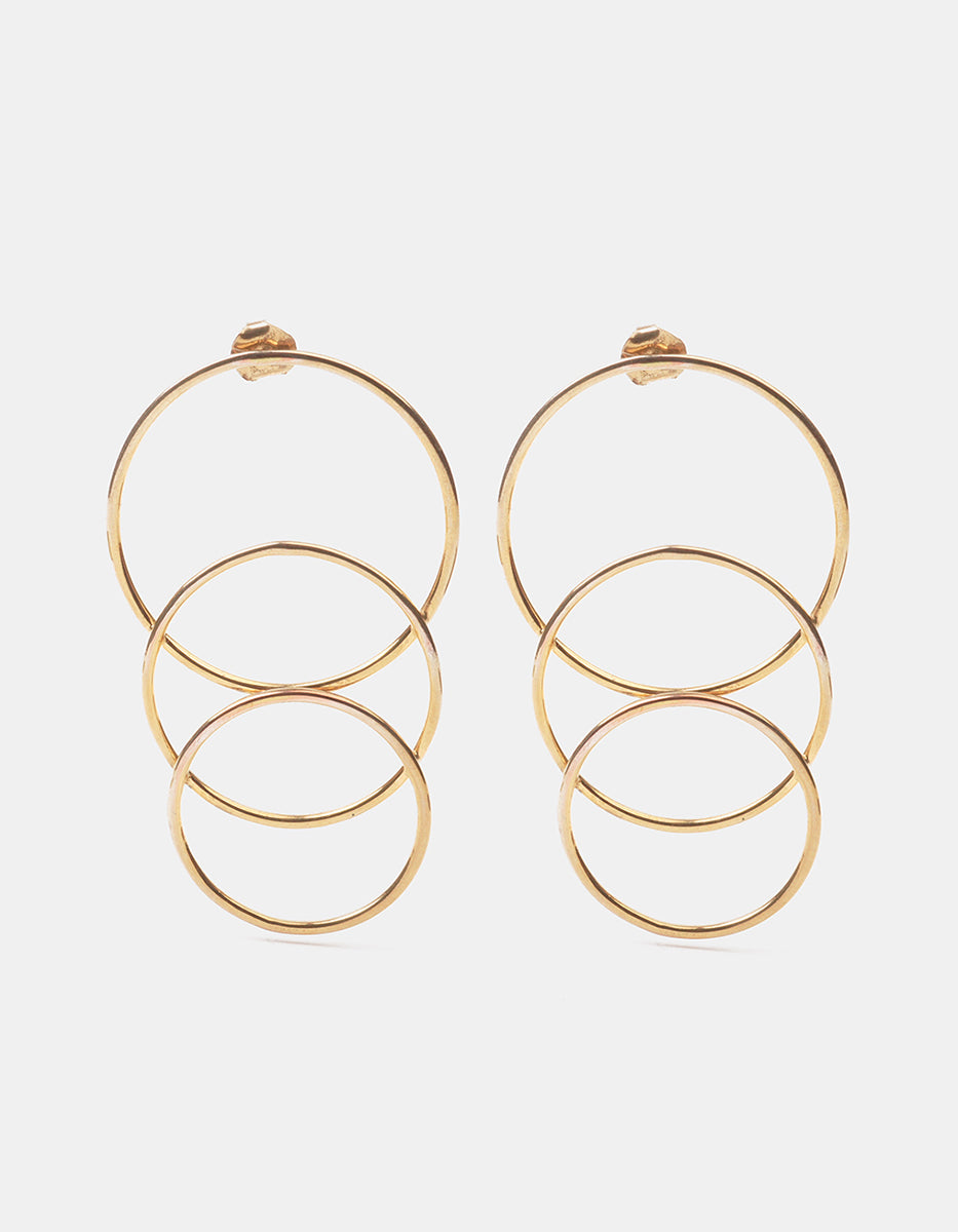 Aretes triple aro con baño oro 22kt Oui