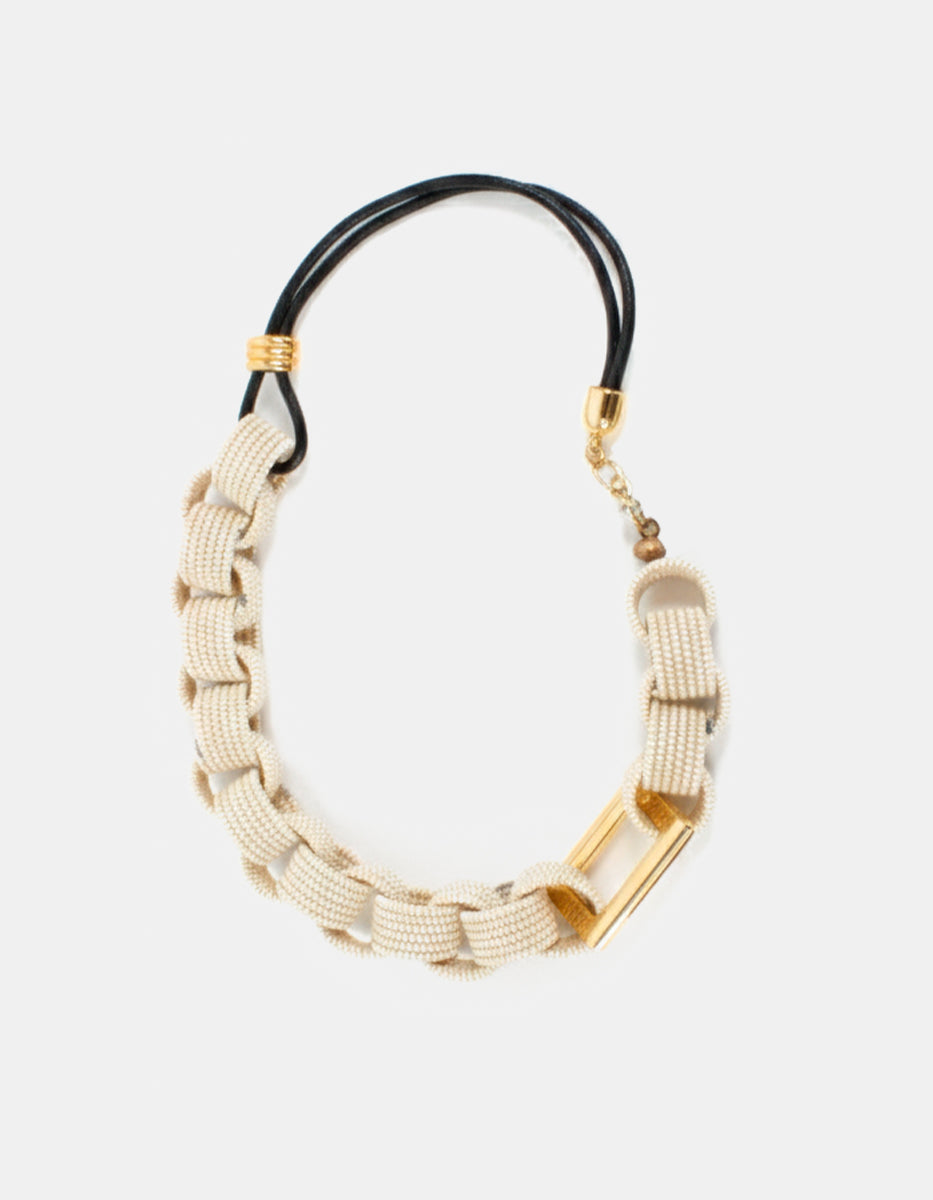 Collar de bronce con baño de oro 22 kt