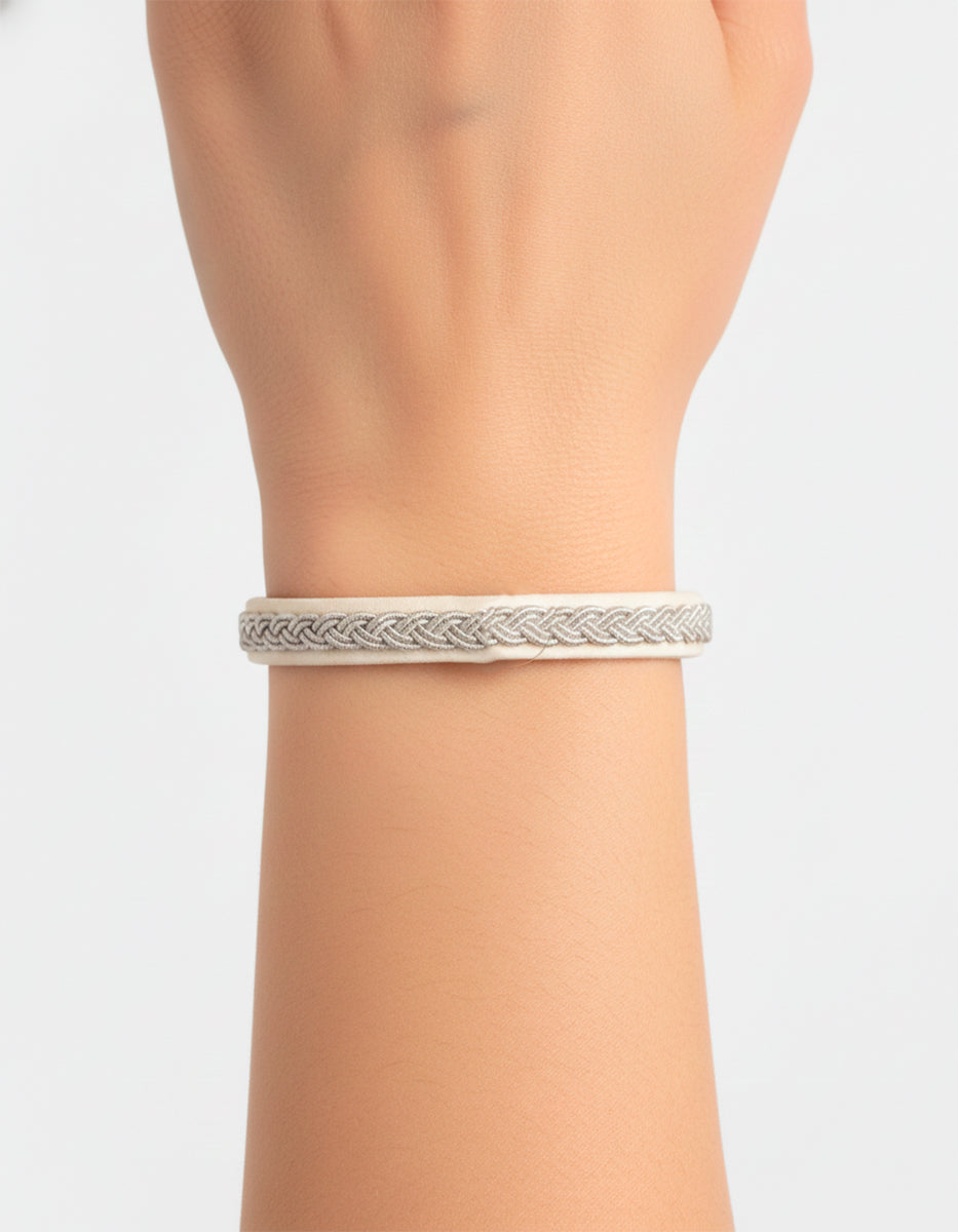 ⚡Ei Pulsera de Bronce con Baño Plateado Zeus