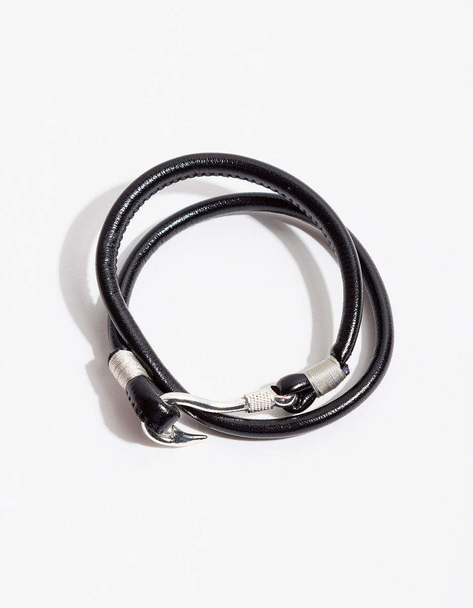 Pulsera de bronce en baño plateado con cierre tipo ancla Nordic