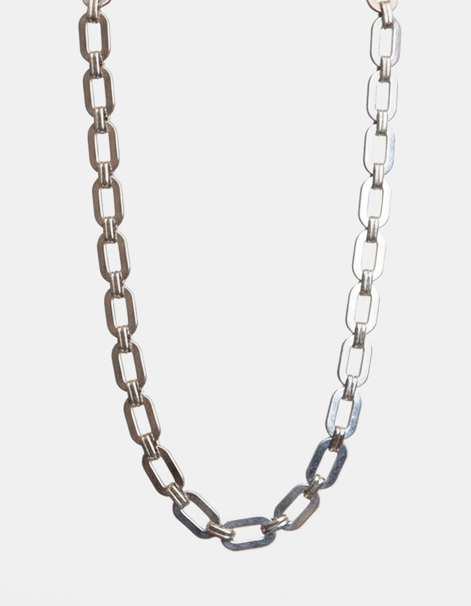 Collar de bronce con baño de rodio Fenicia