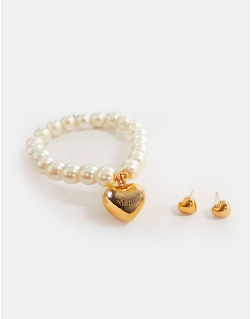 Pulsera de perlas mabe con corazón y broqueles con corazón