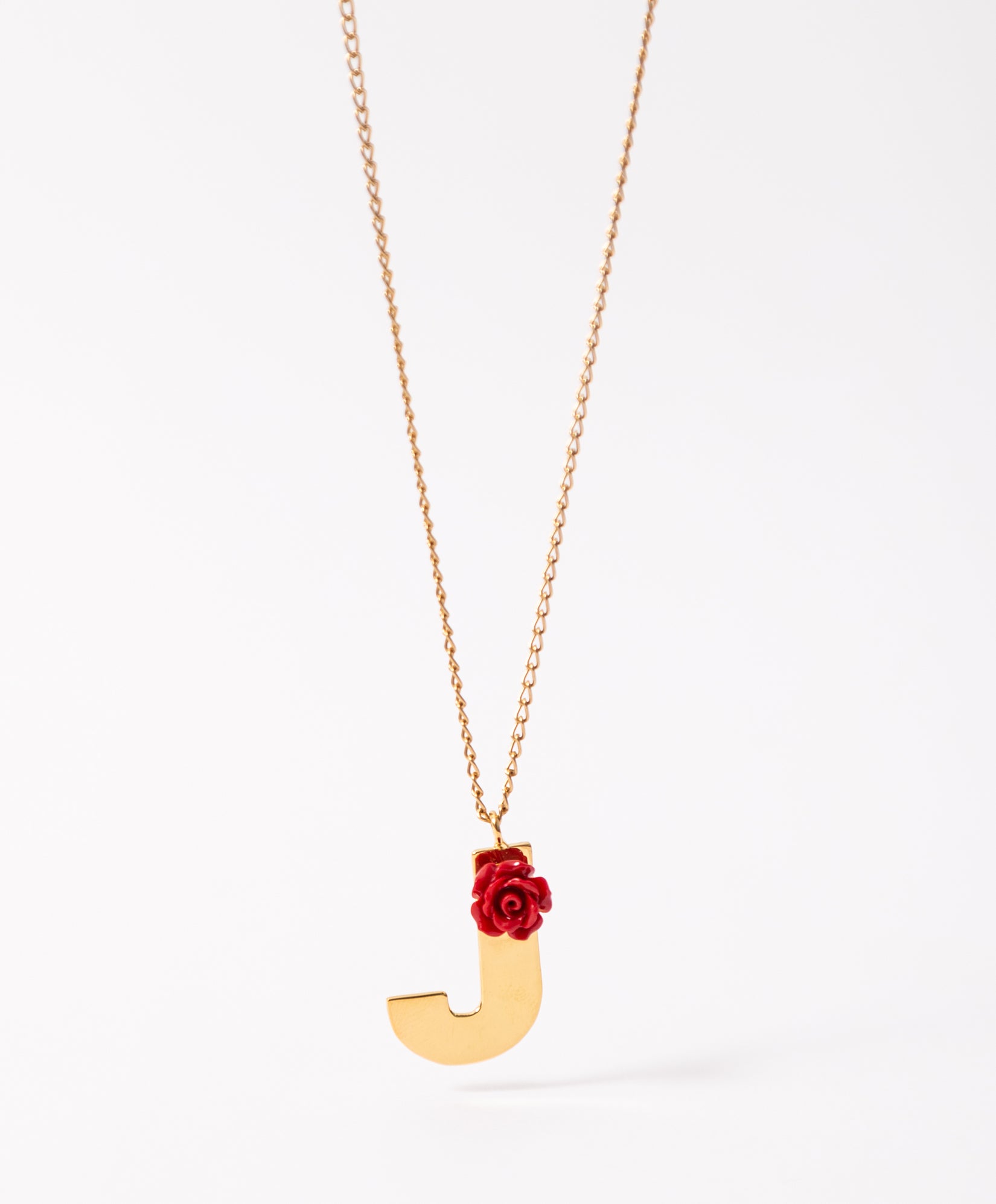 Collar con una rosa y la inicial J Lady