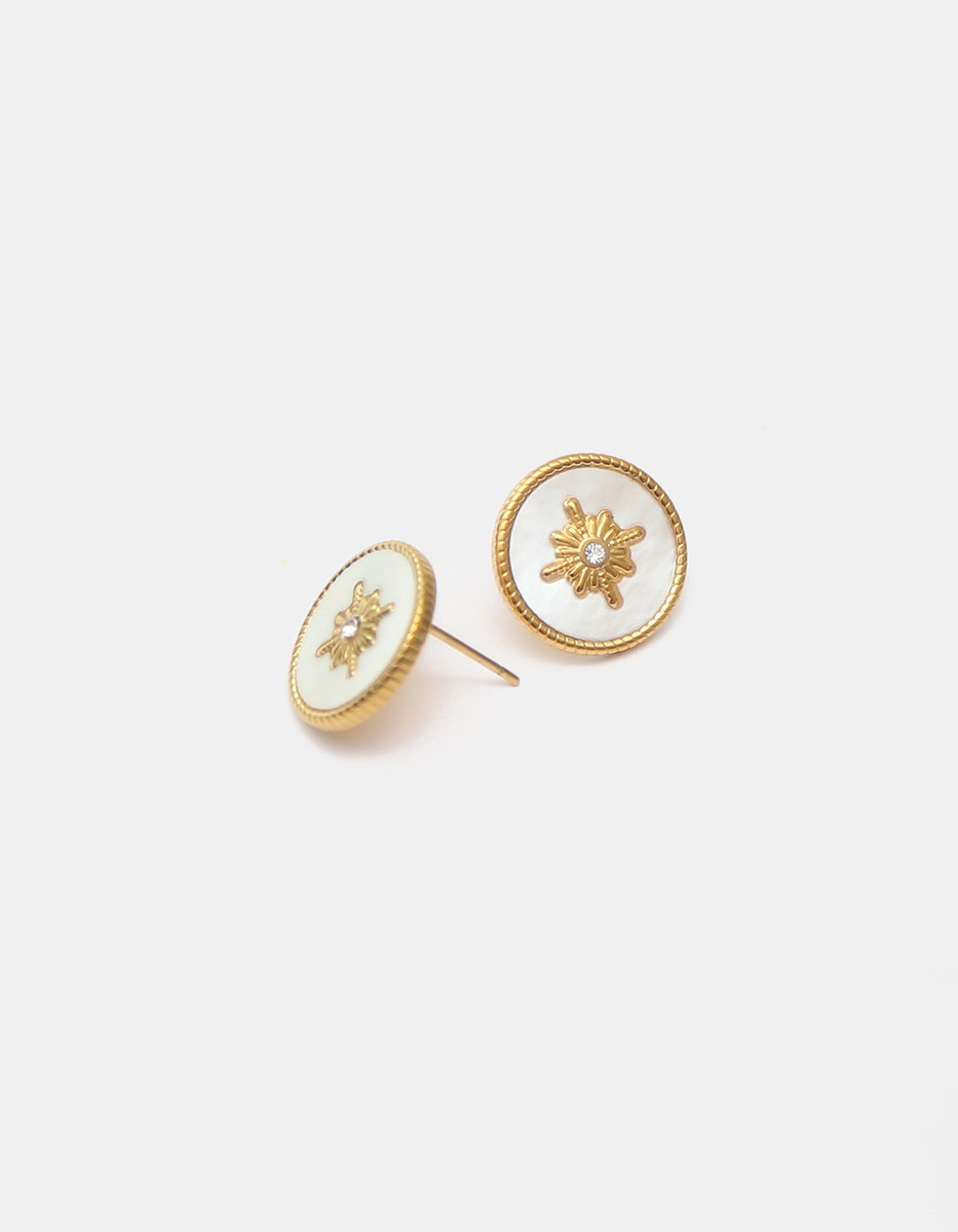 Aretes de Oro laminado de 22kt con circulo de Madre Perla y Cruz Dorada