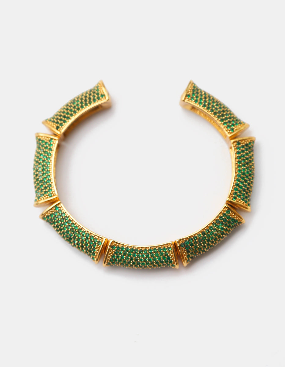 Brazalete de bronce en baño de oro con espinolitas verde esmeralda en corte brillante