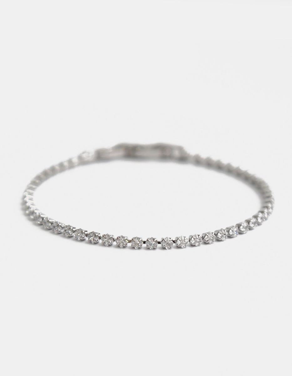 Pulsera en baño de platino con topacios blancos en corte princesa Festive Style