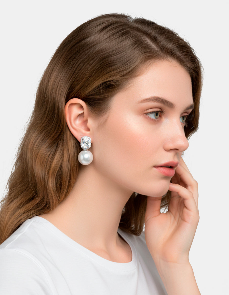 Aretes topacio rectangular con perla Mabe y topacios blancos Festive Style