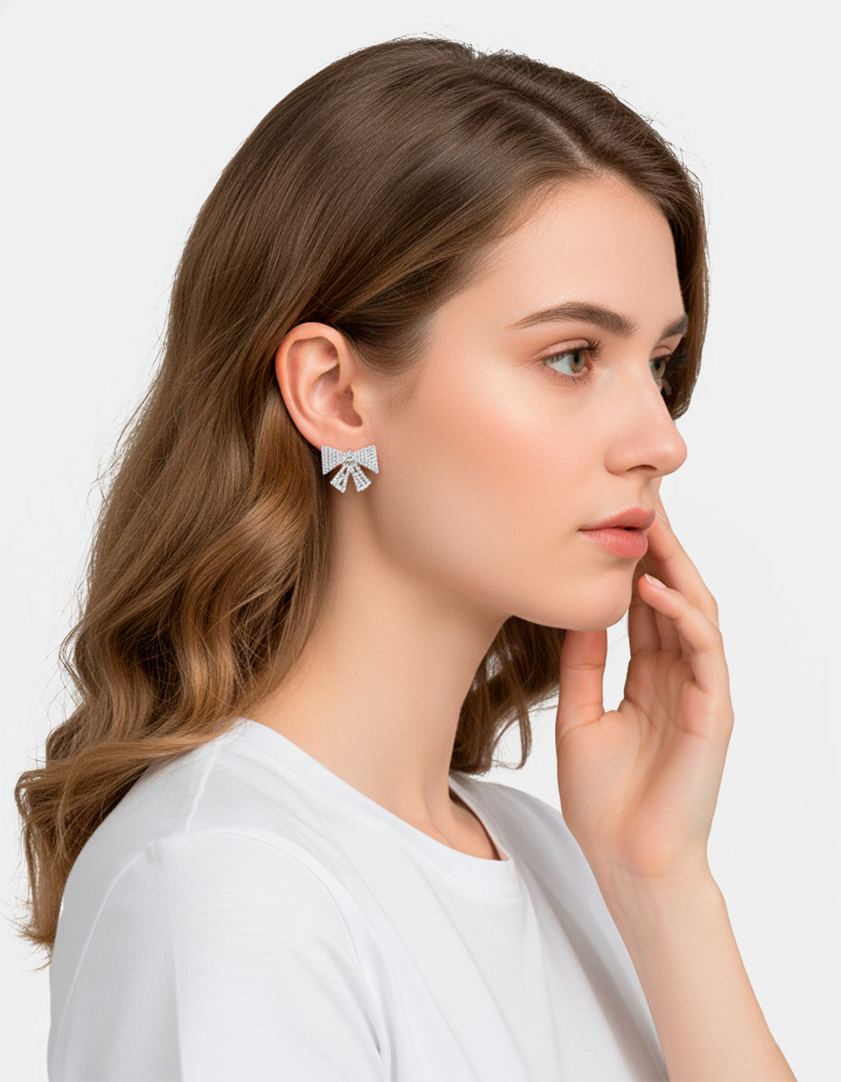 Aretes en forma de moño con topacios blancos Festive Style