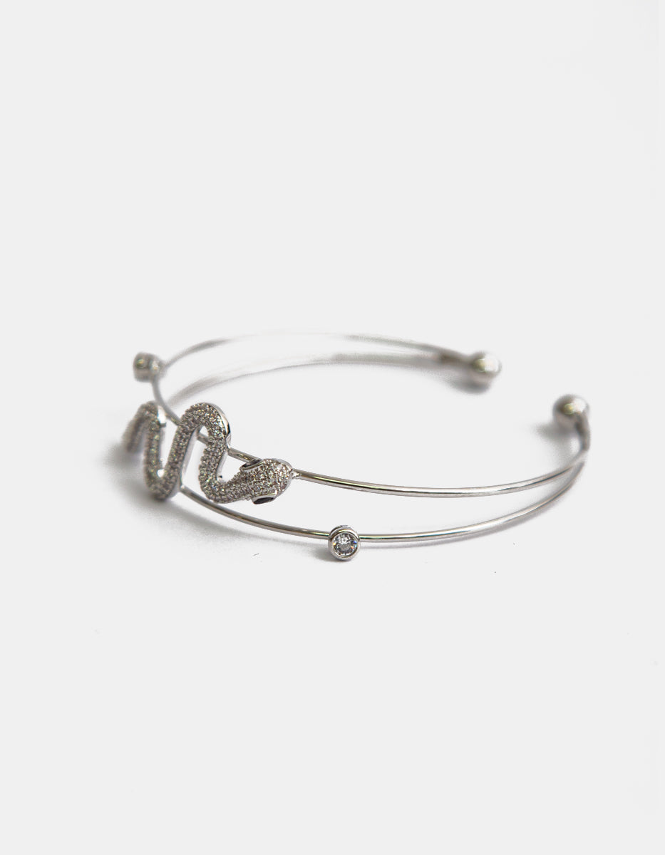 Brazalete con baño de platino doble hilo con serpiente, ágata y topacios blancos Festive Style