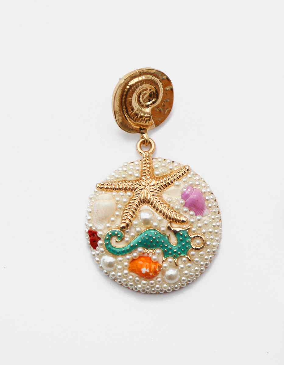Aretes inspiración oceánica con fondo de micro-perlas, estrella y caballito de mar en Gold-Filled Ultramar