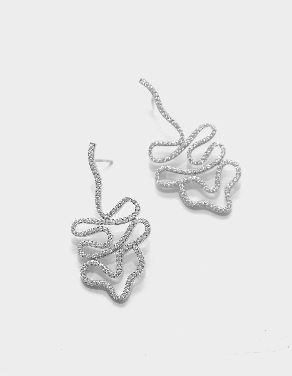 Arete pegado largo & 272 topacios blancos montados corte diamante