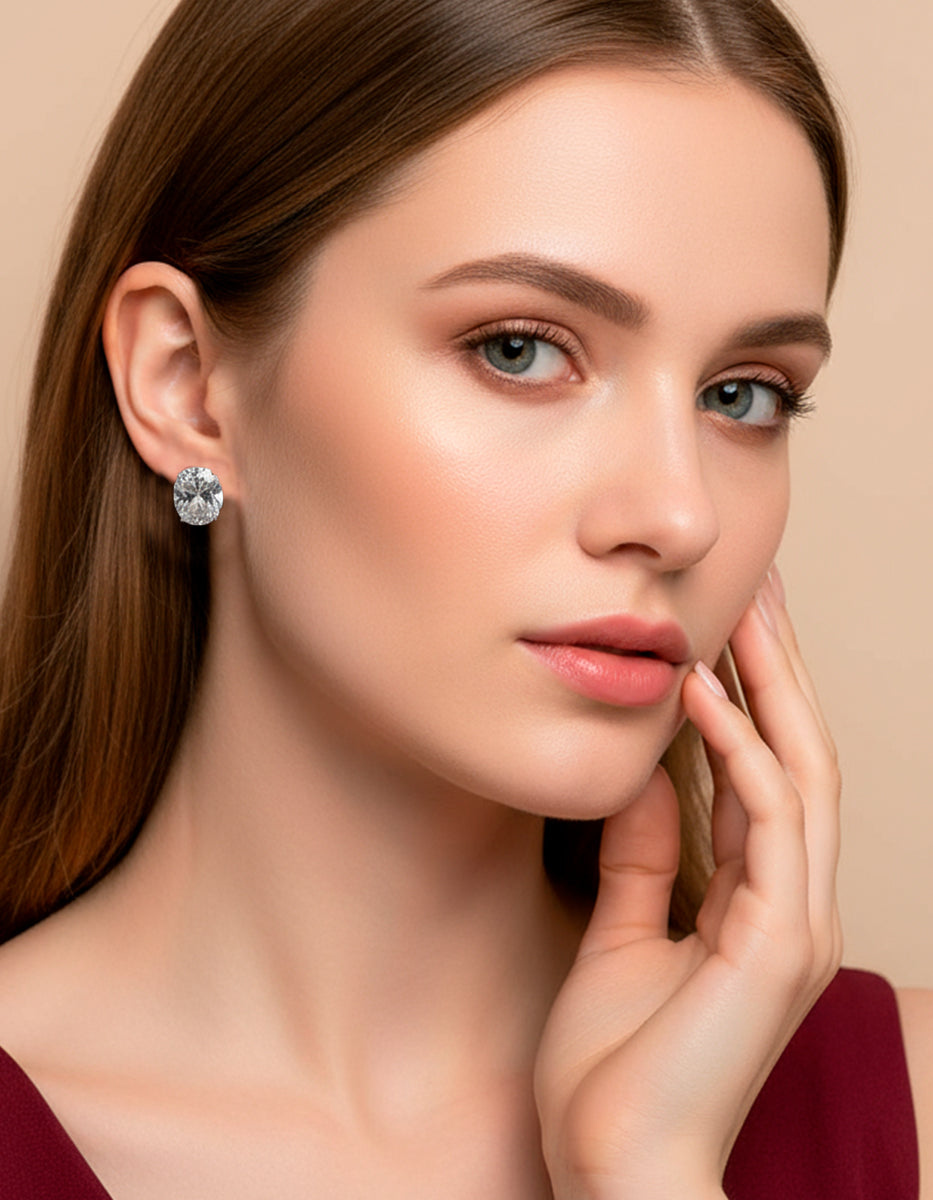 Aretes en Plata 925 bañados en Rodio Blanco con Topacios Blancos Sublime