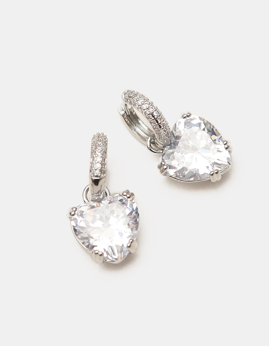 Aretes en plata .925 con topacio en corte corazón y halo de topacios blancos Love Story