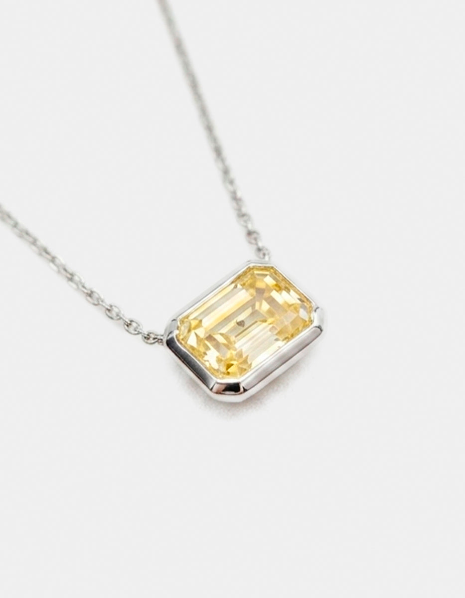 Collar de Plata .925 con dije de citrino amarillo en corte radiante Seducción
