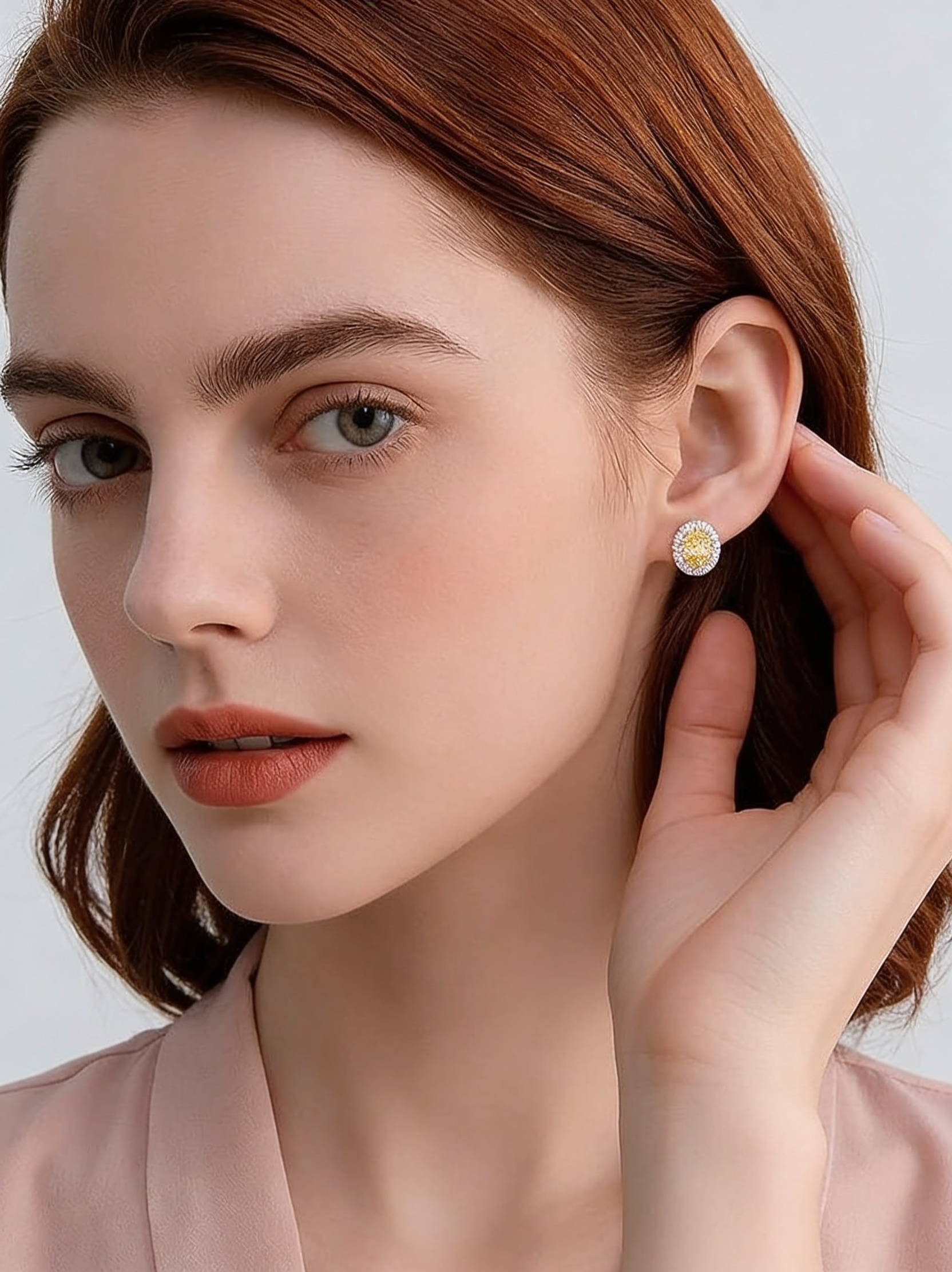 Aretes de Plata .925 con citrinos amarillos en corte óvalo y brillante y topacios blancos Seducción