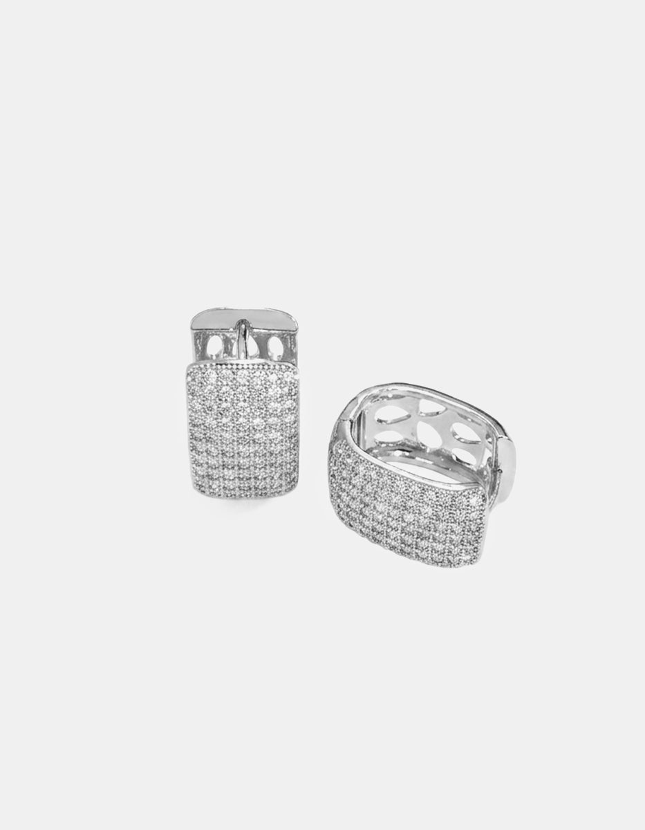 Aretes en baño Platino e incrustaciones de topacios blancos corte brillante Festive Style