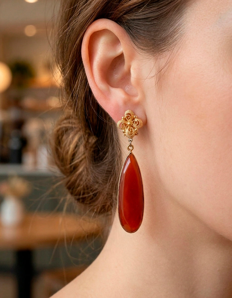 Aretes Marquesa Bronce con Baño Vermeil 22K y Piedra Dorada