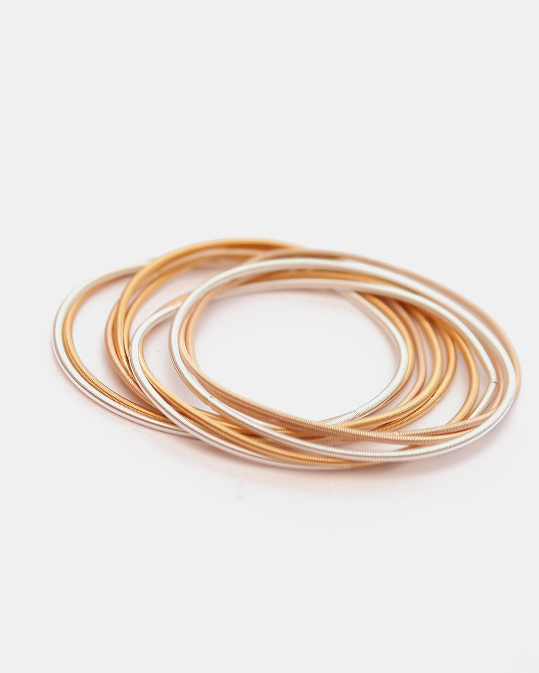 Pulseras en Gold-Filled de 22kt y Silver-Filled en baño de Rodio de Acabado Liso y Texturizado