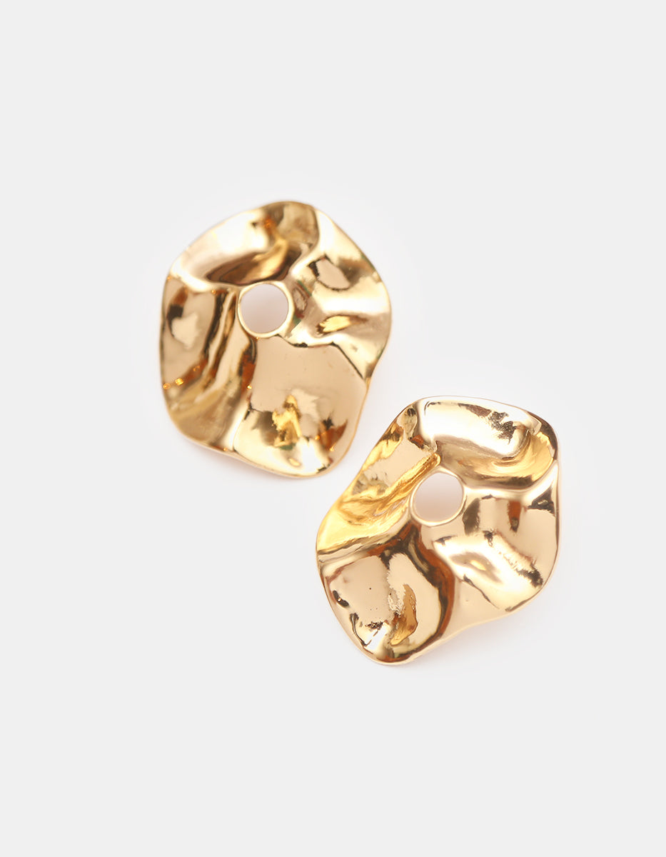 Aretes de oro laminado 22k con Forma asimétrica ondulada Golden Chic