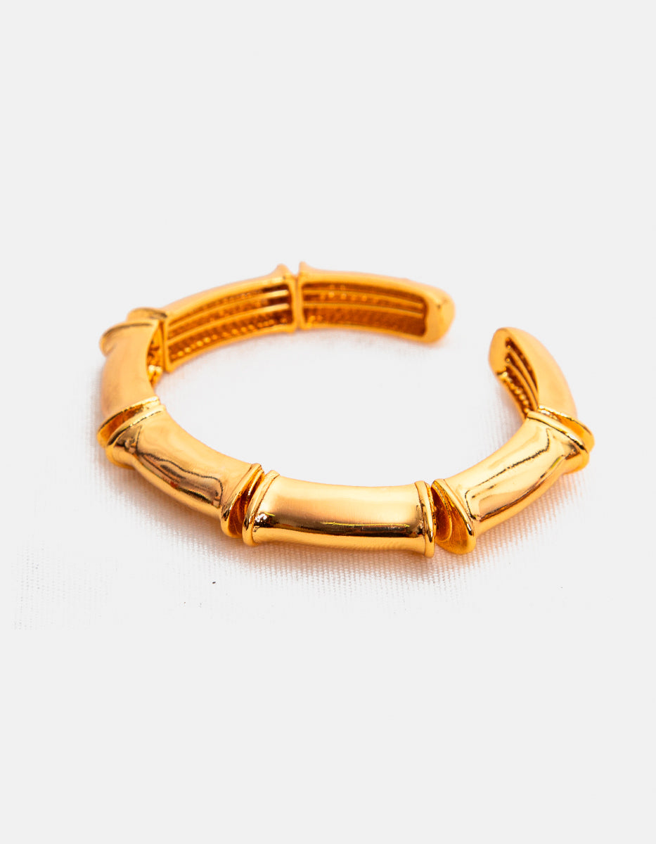Brazalete de oro laminado liso y martillado Golden Chic