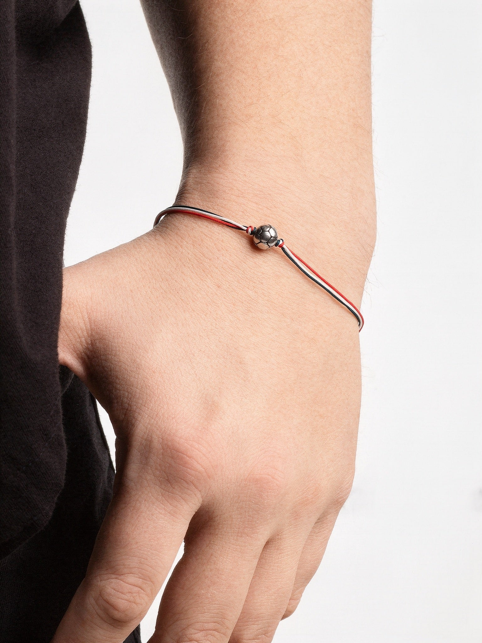 Pulsera Tlachco Balón de Plata de ley .925 con Hilos de Seda