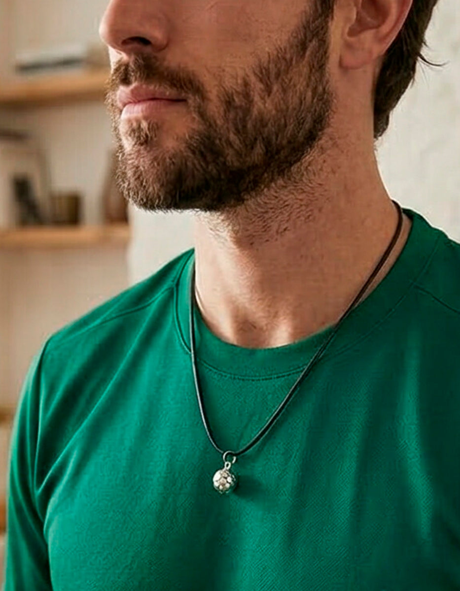 Collar México Infinito Balón de Plata .925 con Baño de Platino
