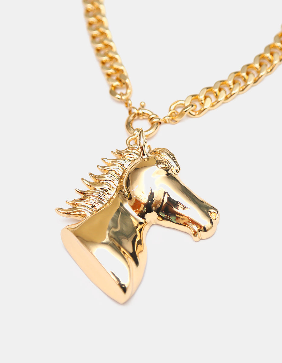 Collar de Gold-Filled de 22kt con cadena gruesa y dije ecuestre de cabeza de caballo Golden Chic