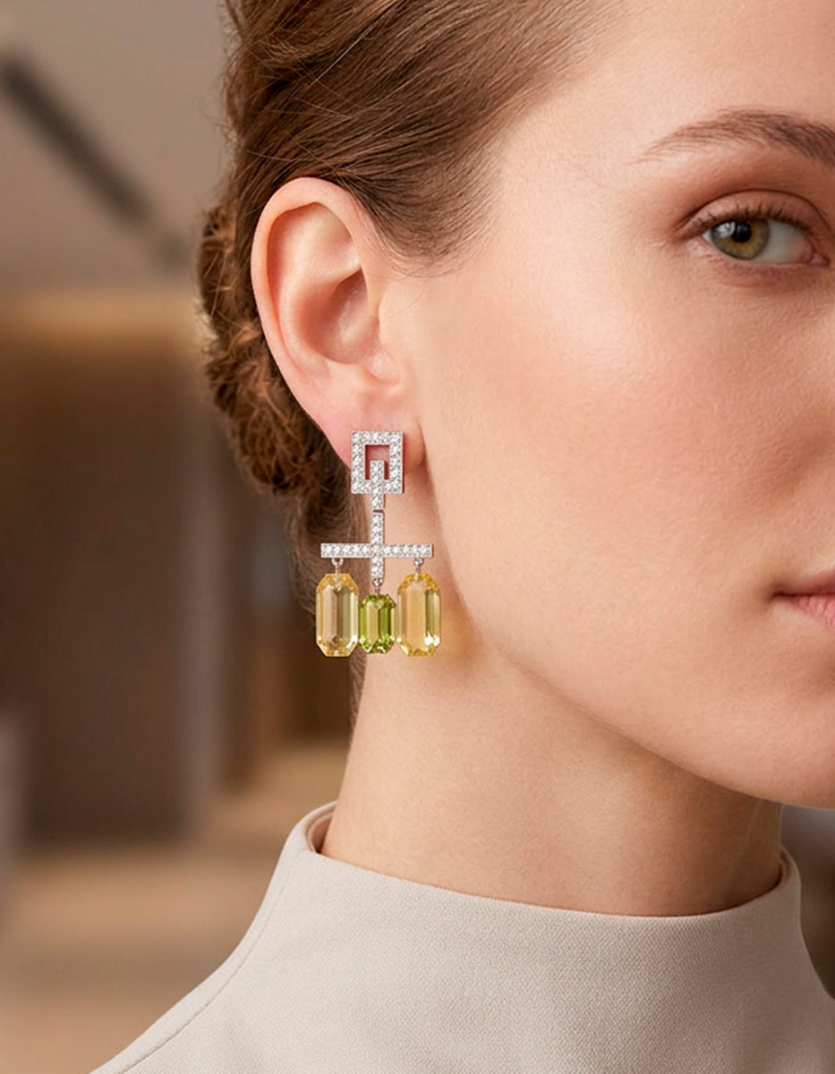 Aretes de metal noble en baño de platino con cuarzo amarillo y peridoto