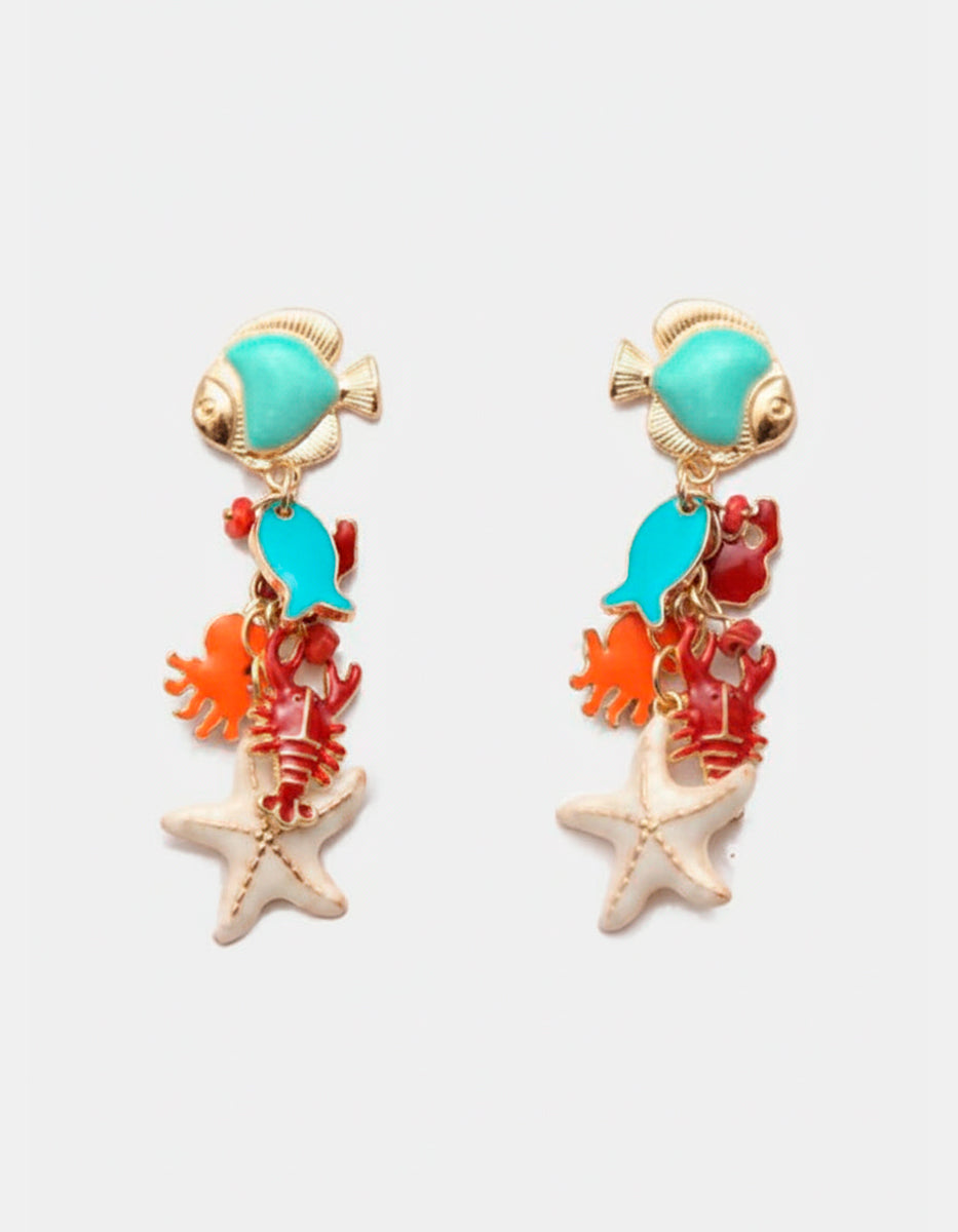 Aretes en Gold-filled con dijes esmaltados de peces, pulpo y estrella de mar Ultramar