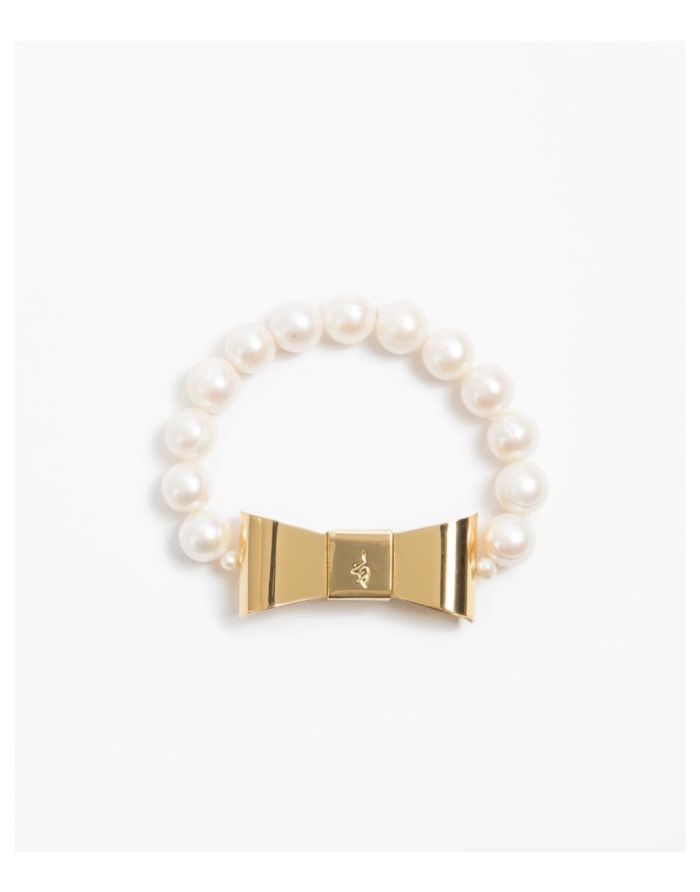 Vienna White Medium Pearls & Bow Bracelet