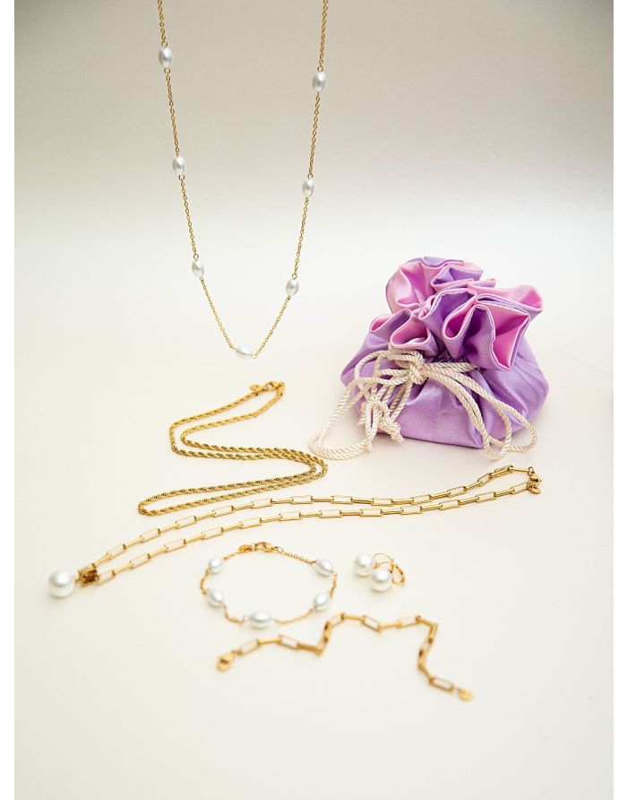 Set de 7 joyas estilizadas en Goldfield de 18K