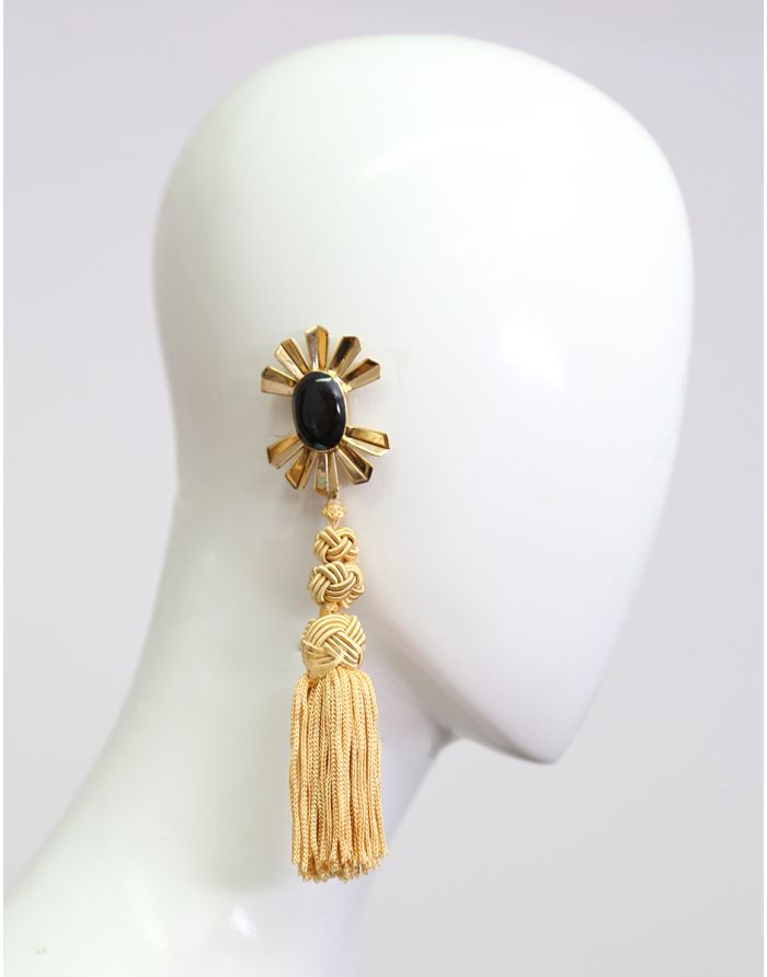 ARETES ESPLENDIDA