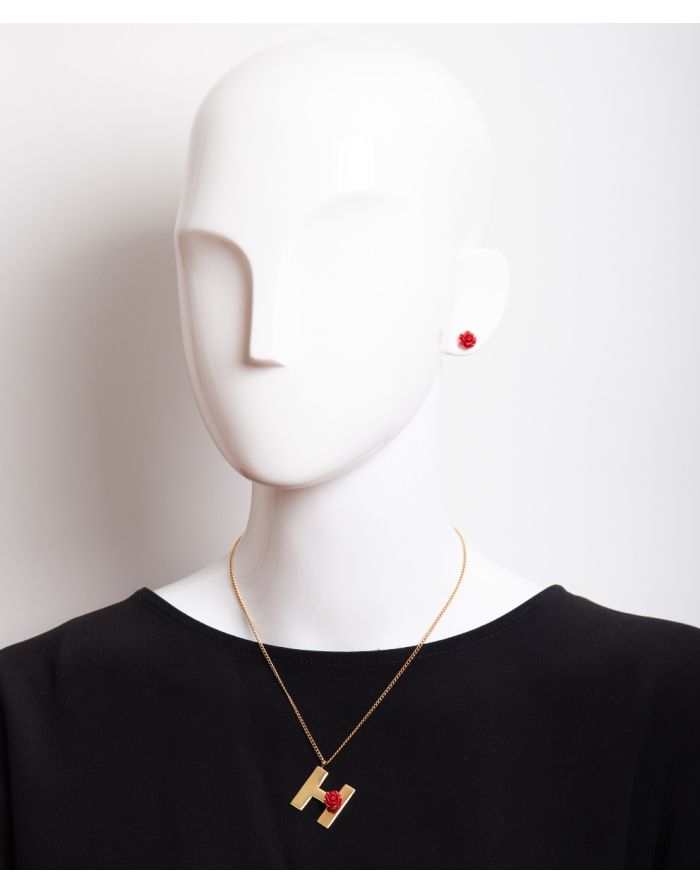 COLLAR ROSAS PARA MAMÁ INICIAL H