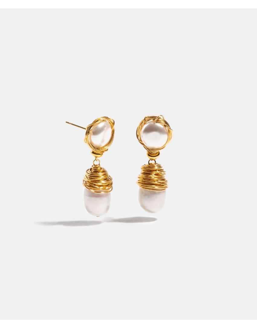 Aretes con Perla & Hilos Dorados