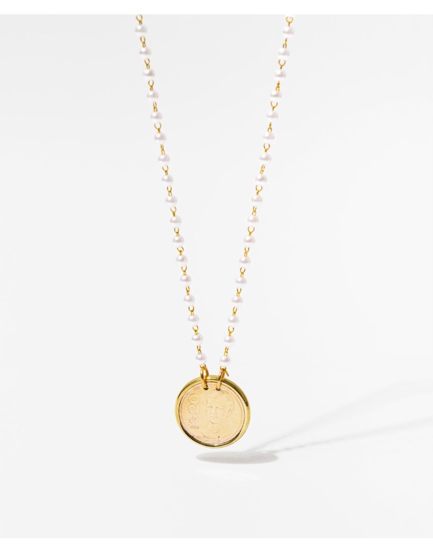 COLLAR CON PERLAS Y DIJE MEMORIAS 