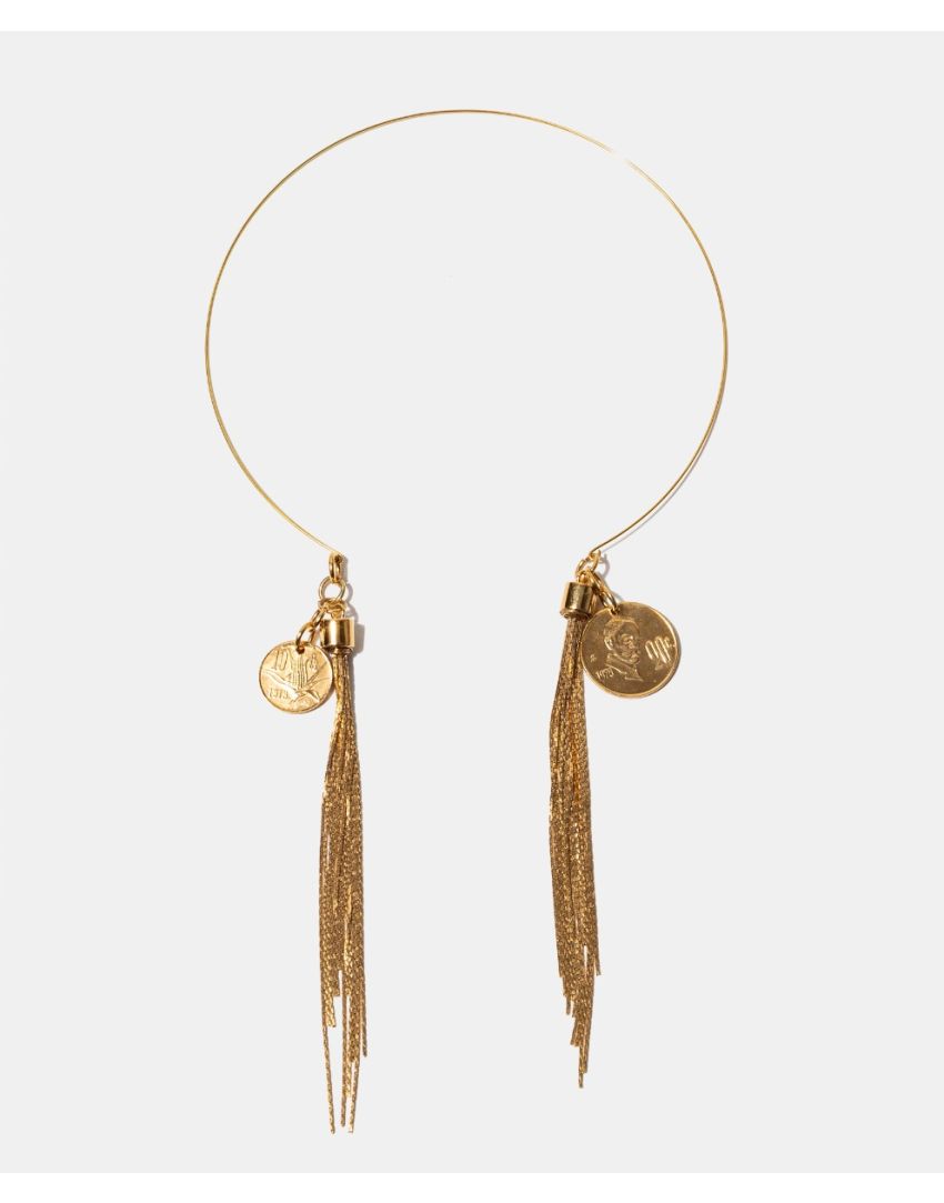 COLLAR MEMORIAS La estética de las monedas vintage crean piezas únicas