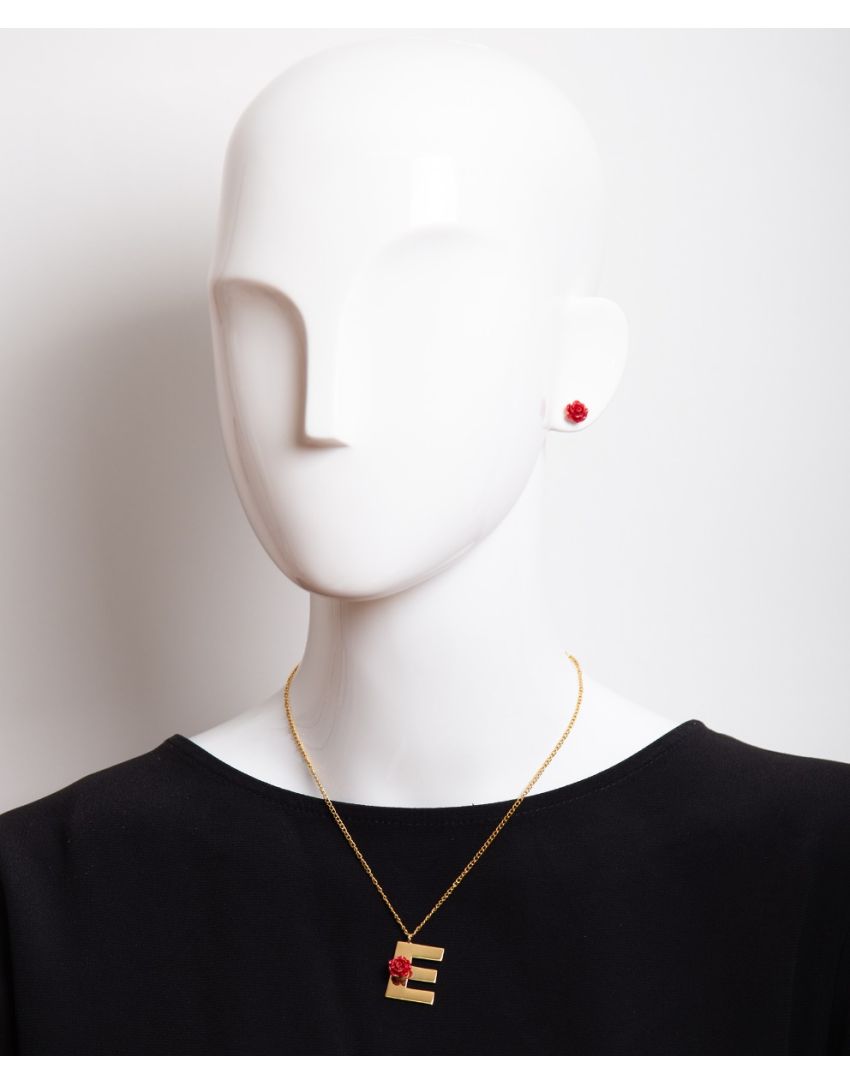 COLLAR ROSAS PARA MAMÁ INICIAL E